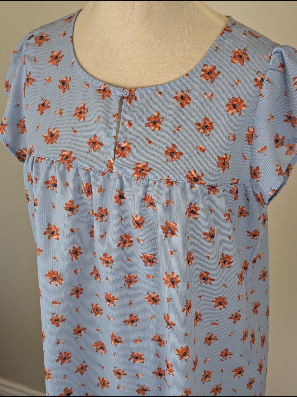 Denver Hayes Sky Blue Boho Style Floral Cap Sleeve Blouse